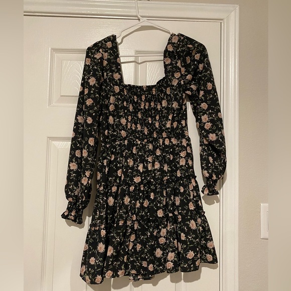 Altar’d State long sleeve dress - Picture 2 of 4